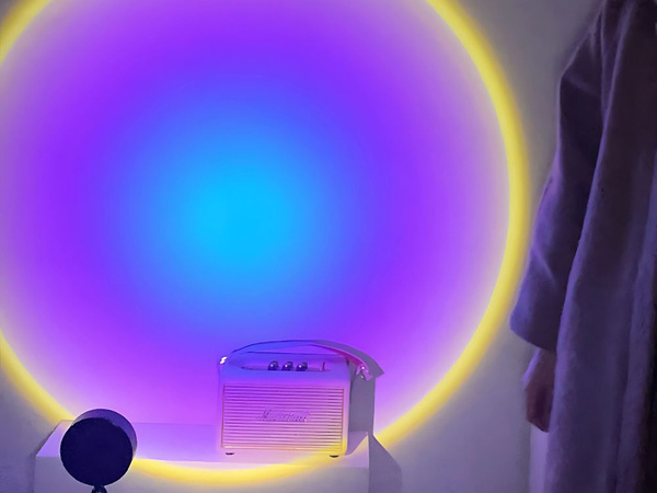 Projektor lámpa naplemente kelet utánzat fém led rgb usb + távirányító