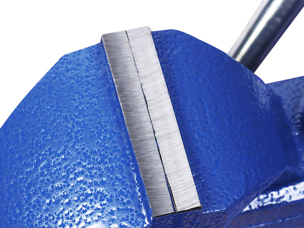 Rotačný liatinový zverák