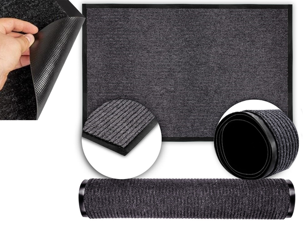 Rubberized doormat for shoes under the front door of the house 60 x 90
