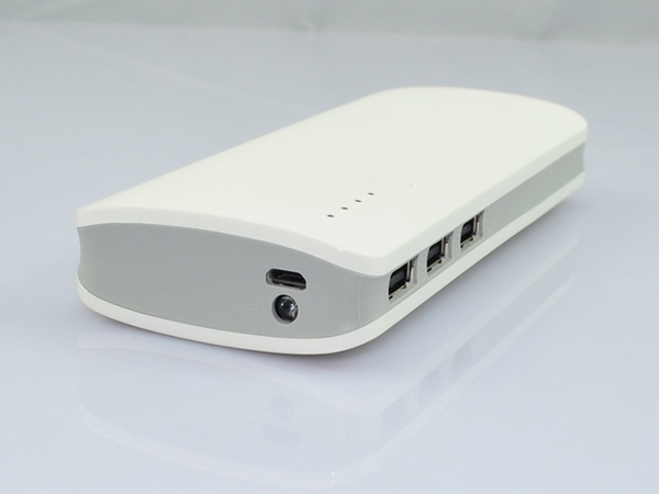 Powerbank 10000mah 3x usb microusb 2.1a power bank led taskulamp powerful fast