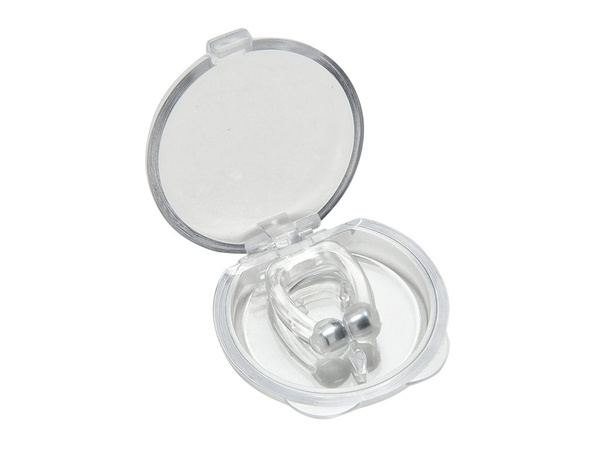 Magnetna sponka proti smrčanju nosnega smrčanja