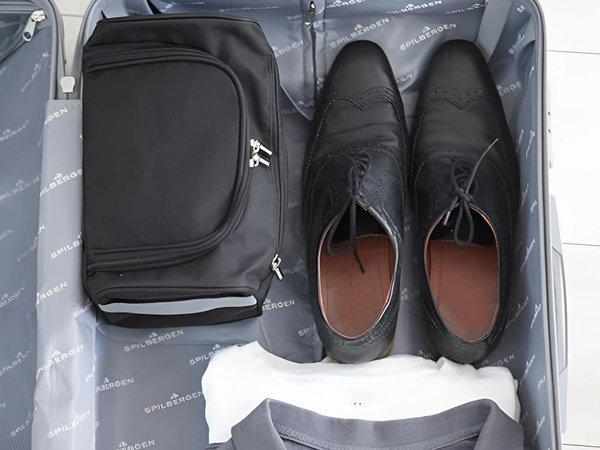 Neceser de viaje ogranizador con gancho hombre impermeable mujer negro