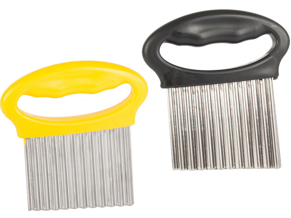 Corrugated knife for chips vegetable cutter