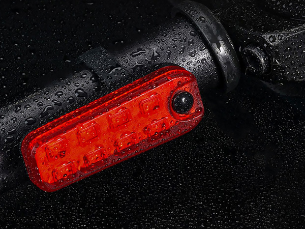 Velosipēdu aizmugures gaisma rezultātā usb velosipēdu gaisma