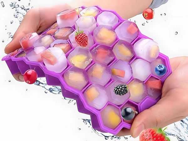 Molde para hielo de silicona, recipiente con capacidad para 37 cubitos, forma hexagonal.