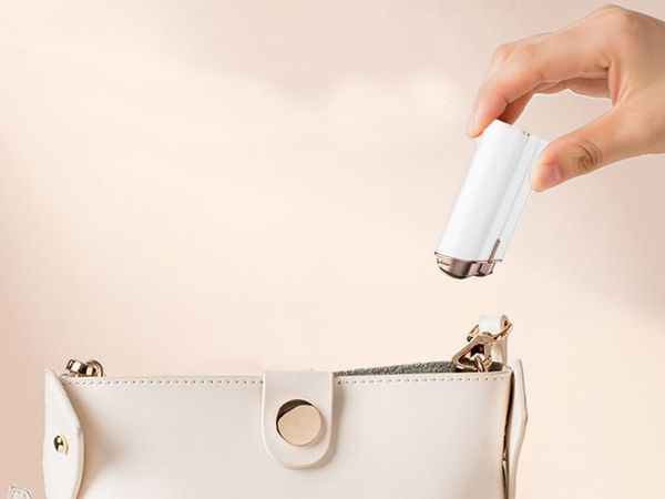 Moteriškas bikinio kūno skustuvas depialtor 2 diskų baterijos