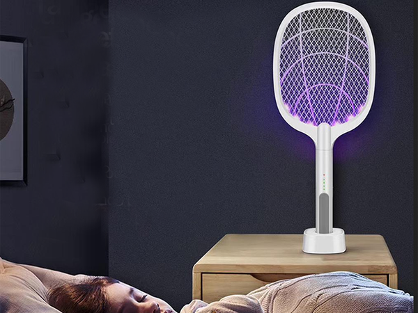 Electric fly swatter insect pouch uv lamp