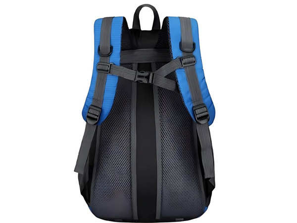 Backpack 40l black travel hiking trekking strong in the mountains durable