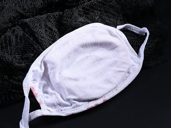 Krvavé zuby maska halloween horor prestrojenie halloween kostým