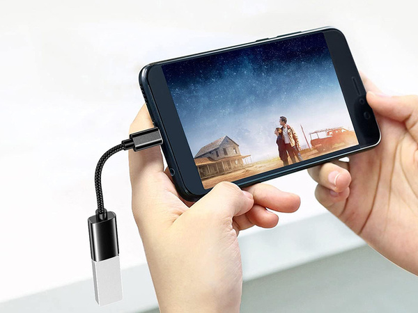 Adapter usb-c v usb-a 3.0 iz trdnega v telefonski trdni