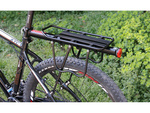 Zadný nosič na bicykel hliníkový univerzálny 50 kg