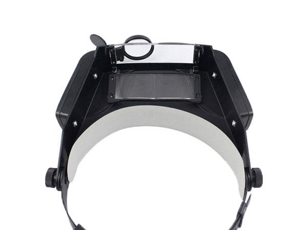 Led nagyító 11x precíziós fejre szerelhető okulárokkal