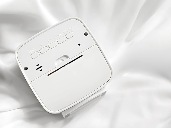 Alarm clock with date and temperature with snooze function lcd moisture in the air