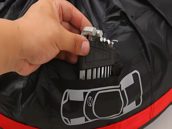 HUSE PENTRU ANVELOPE PENTRU JANTE DE 19-23 INCHI SET DE 4 IMPERMEABILE CU MÂNER