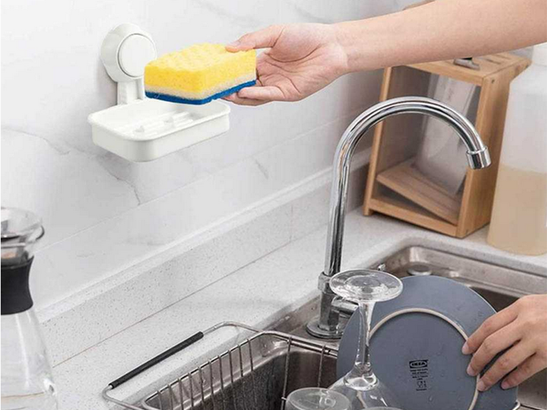 Posoda za milo s priseskom kopalnica stenska posoda za milo