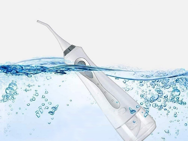 Kabellose munddusche mit grossem behälter