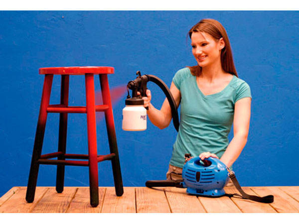 Pistolet à peinture zoom