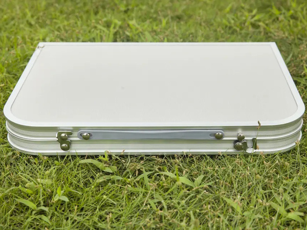 Összecsukható asztal turista asztal sátor alatt bőrönd kert 40x30