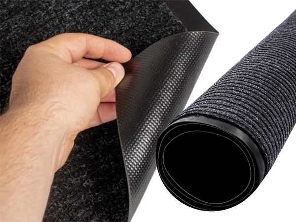 Rubberized doormat for shoes under the front door of the house 40 x 60