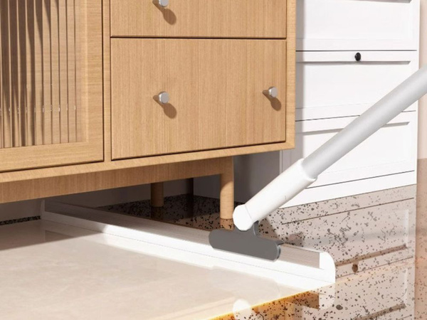 Water scraper for floors, windows and mirrors with a long telescopic handle