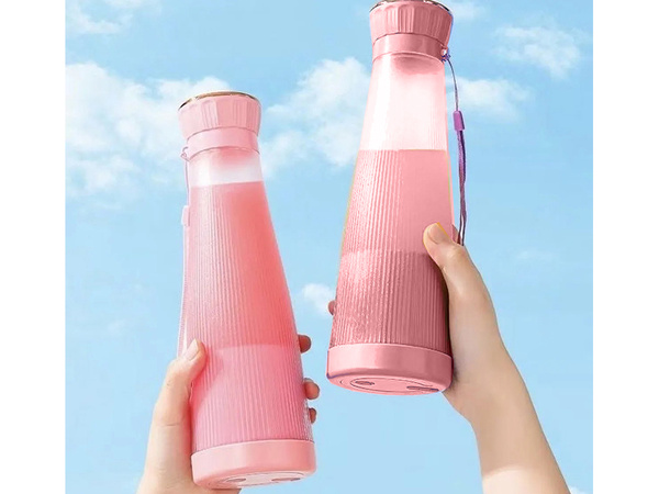 Portable USB wireless smoothie blender, cocktail mixer