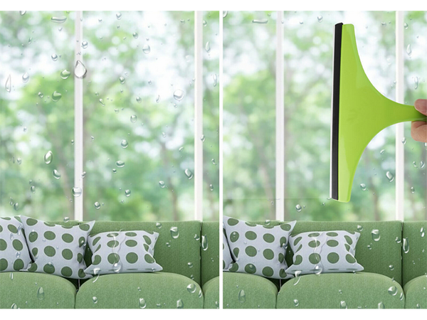 Window cleaning wiper with window water handle