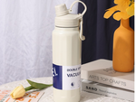 Termos bidon termikus mug 700 ml űrtartalmú, fogantyúval, meleg és hideg italokhoz