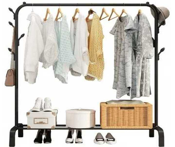 APĢĒRBU PAKARAMAIS AR 8 ĀĶIEM MELNS