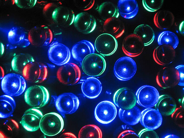 Sapin de noël intérieur multicolore 300 leds 8 programmes