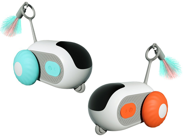 Interactive cat toy remote control escaping usb-c remote control