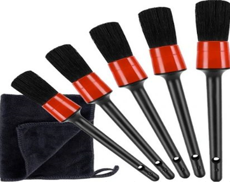 BROSSES DE NETTOYAGE POUR VOITURE (180)