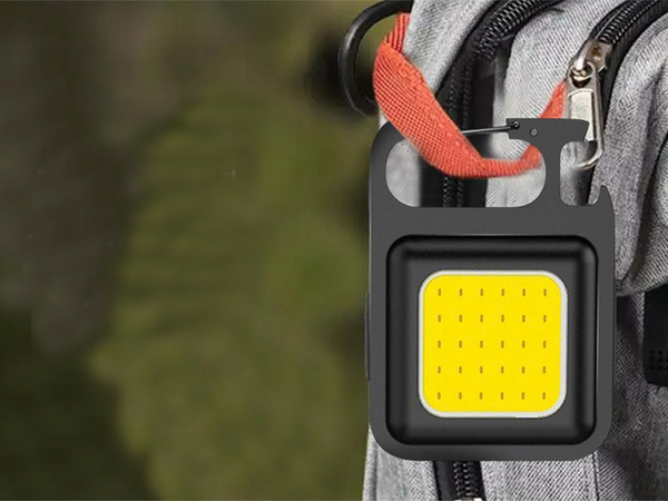 Vadovaujama pakabukas šviesos cob magnetas usb toršeras atidarytuvas