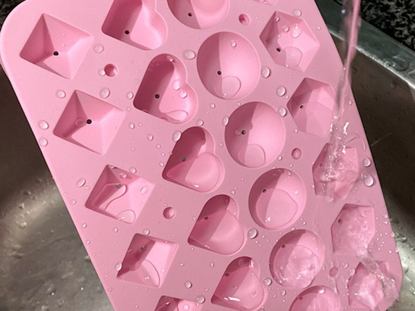 Silikonová forma na led 3D srdce koule diamant tvary kostky na nápoje