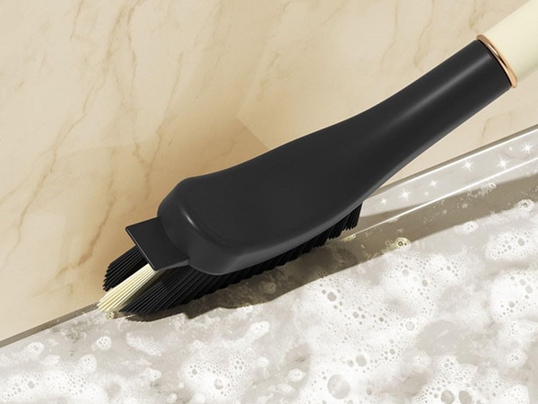 Cutting brush for cleaning river rides pennet scraper 2in1
