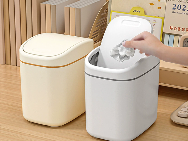 Mini papelera para habitación o baño contenedor de escritorio con tapa 2 l