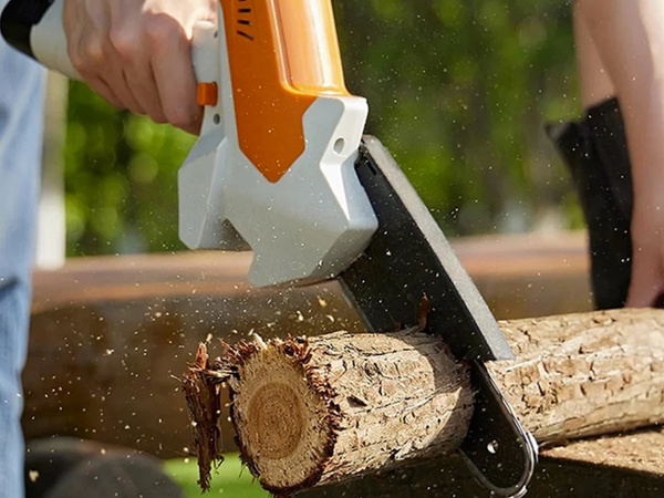 Tronçonneuse sans fil mini-scie d'élagage pour couper les branches