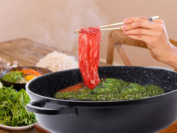 Hrnec s poklicí 5,7l indukční aroma