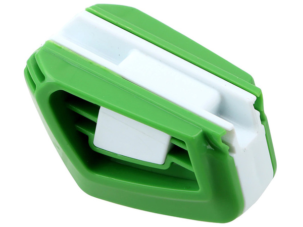 Regenerator wiper blade cutter sponge