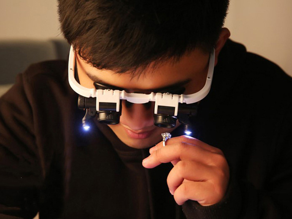 Loupe d'horlogerie réparation 8x 23x led