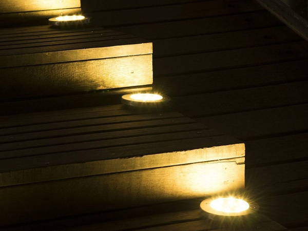 Solar disk garden lights twilight sensor 4pcs