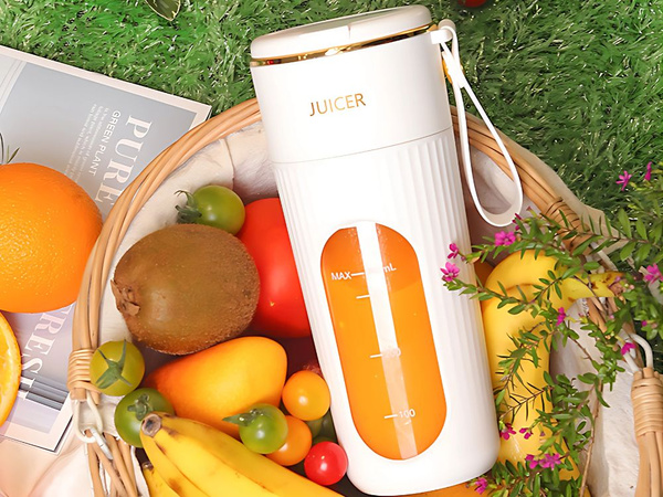 Blender smoothie-k, koktélok és gyümölcslevek készítéséhez, hordozható, USB-s, vezeték nélküli, praktikus