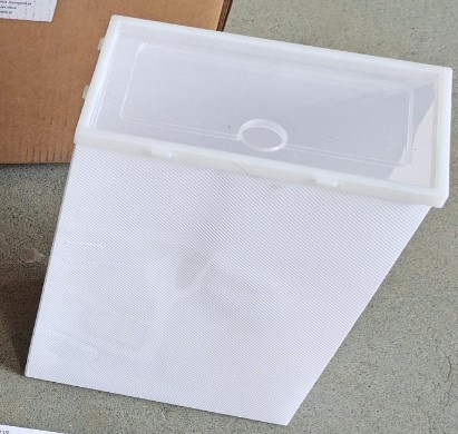 KONTAJNER NA TOPÁNKY 31 BIELY (90) GAB_A