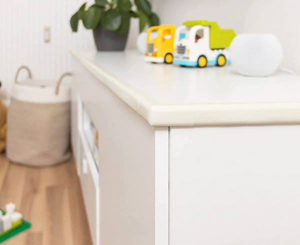 Foam corner protector for furniture corners white stickers x4