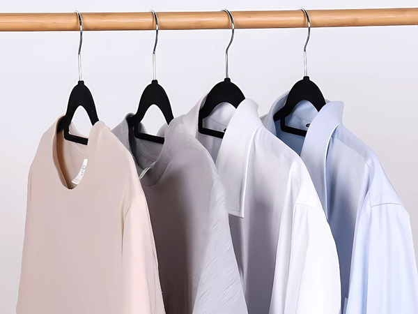 Velour clothes hangers black anti-slip set of 20 pieces