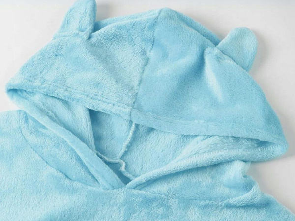 Cálido pijama de mujer de dos piezas con capucha de felpa suave corto m