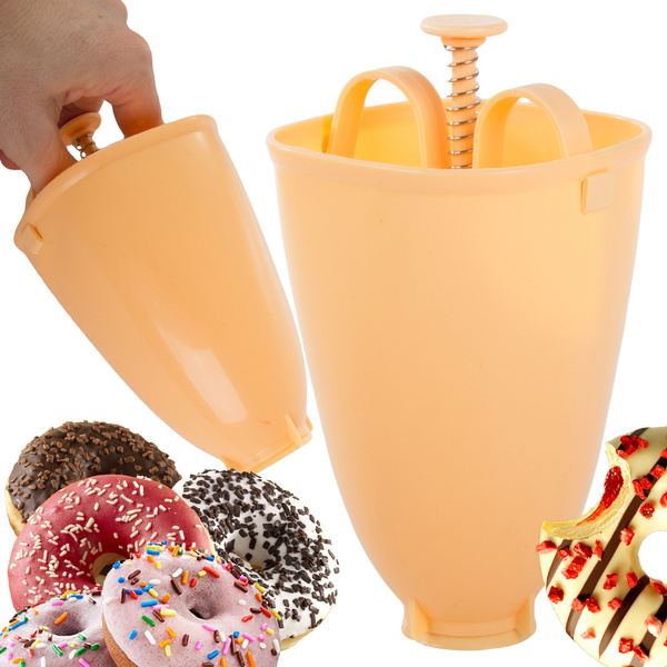 Doughnut maker doughnut dispenser doughnut maker tyre maker