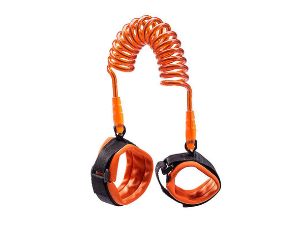 Child's harness leash against escape loss