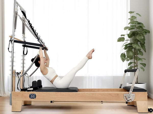 REFORMER PILATES CVIČENIE POSTEĽ FITNESS ZARIADENIA