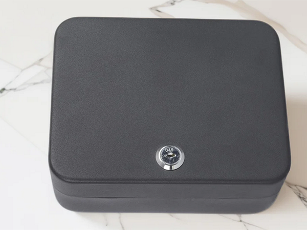 Caja fuerte metálica con cierre para 48 llaves perchas con ganchos