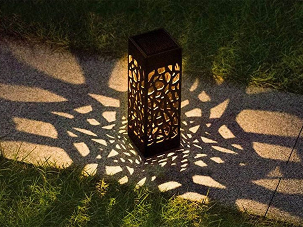 Záhradná lampa solárna dekoratívna sada 4 kusov senzor súmraku